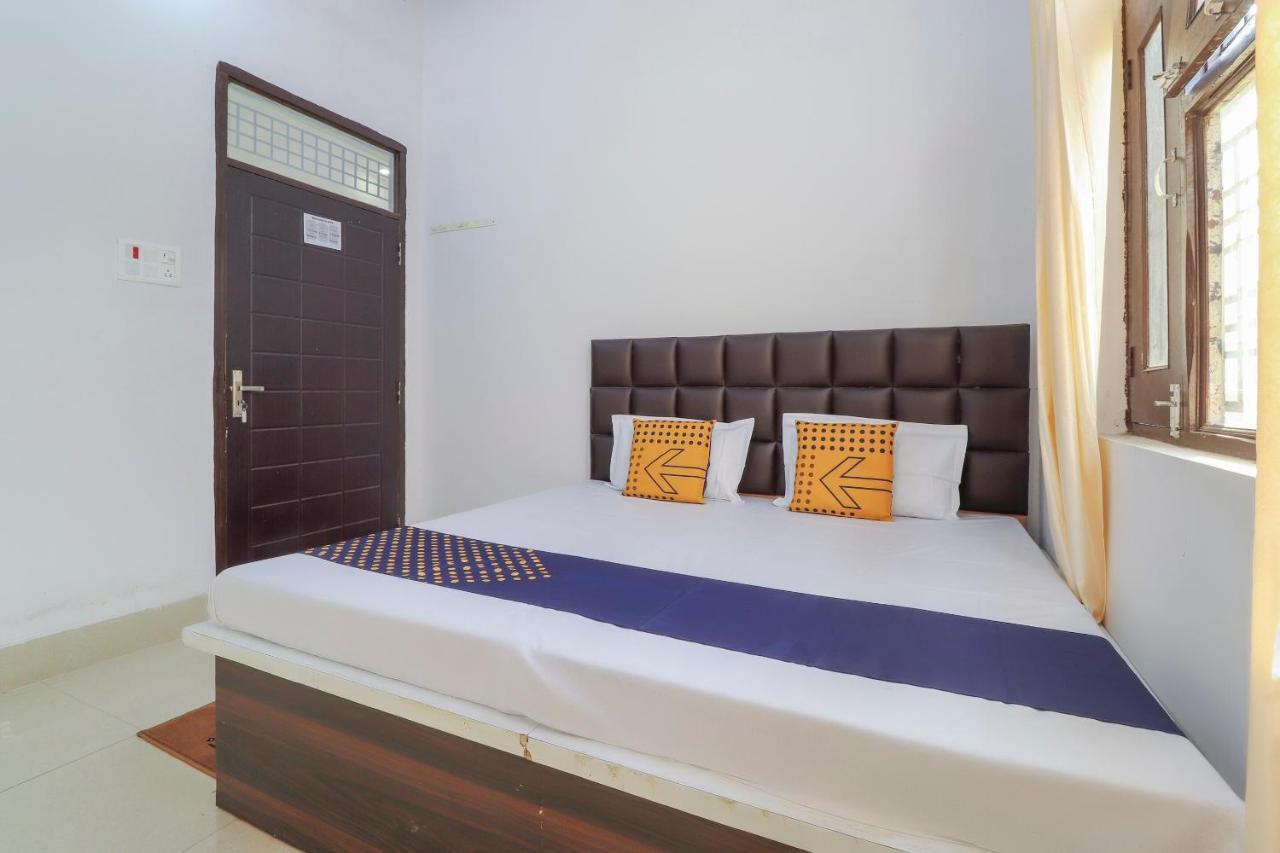 Spot On 75178 Hotel Arman Roorkee Dış mekan fotoğraf