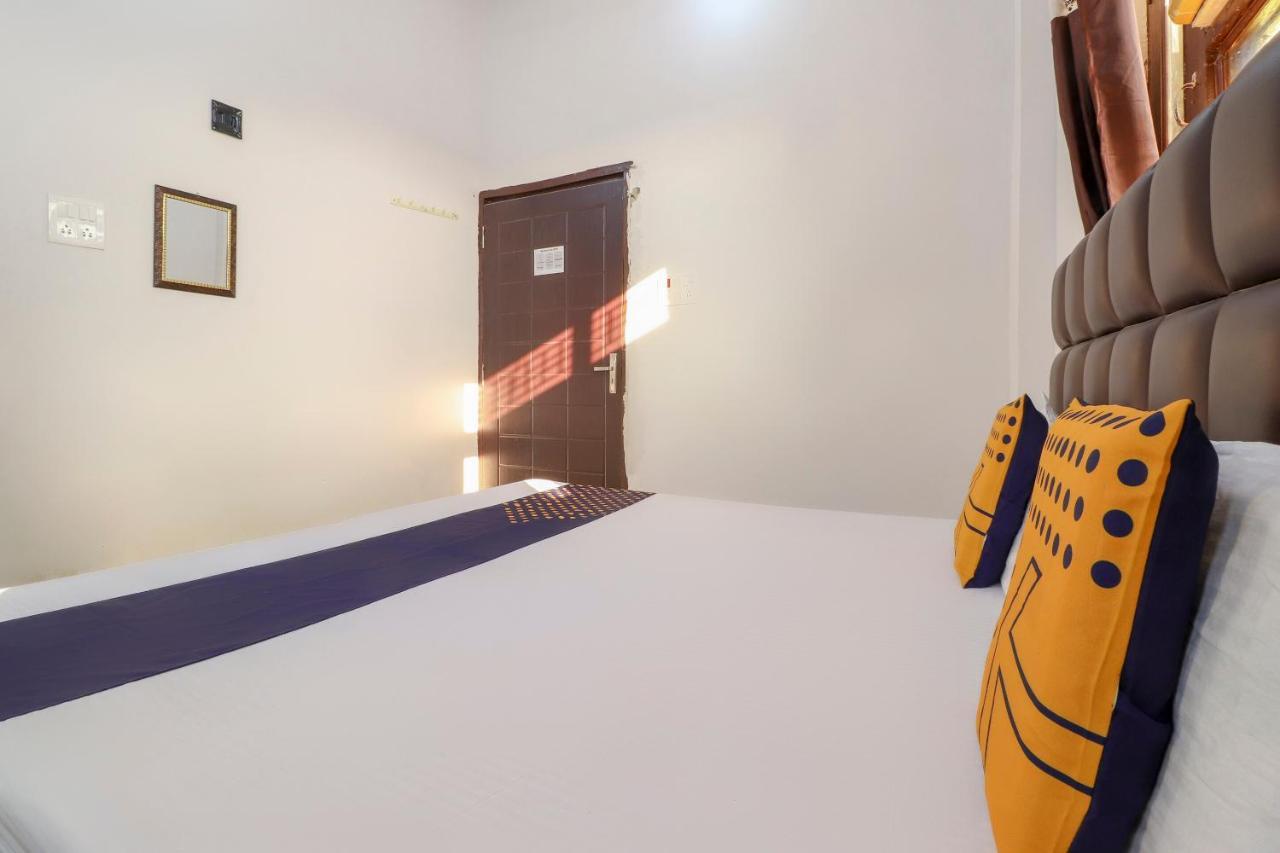 Spot On 75178 Hotel Arman Roorkee Dış mekan fotoğraf