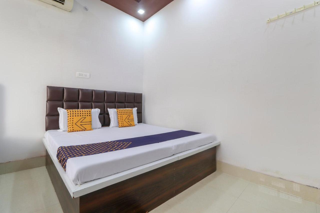 Spot On 75178 Hotel Arman Roorkee Dış mekan fotoğraf
